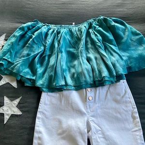 Off the shoulder flouncy top tie dye crop